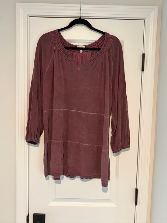 Wonderly Tops - 3/$20 Wonderly Washed Plum V-Neck Tunic